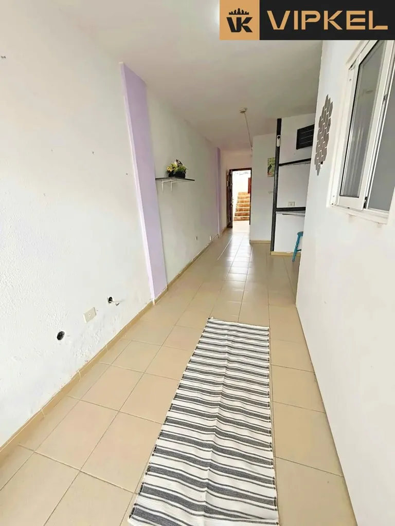 Esik - Apartment with Pool View in Costa del Silencio