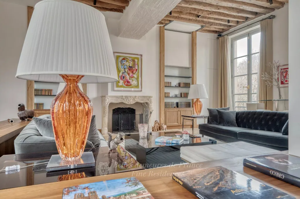 Living Room - Period Charm Triplex with Seine View in Paris 5th