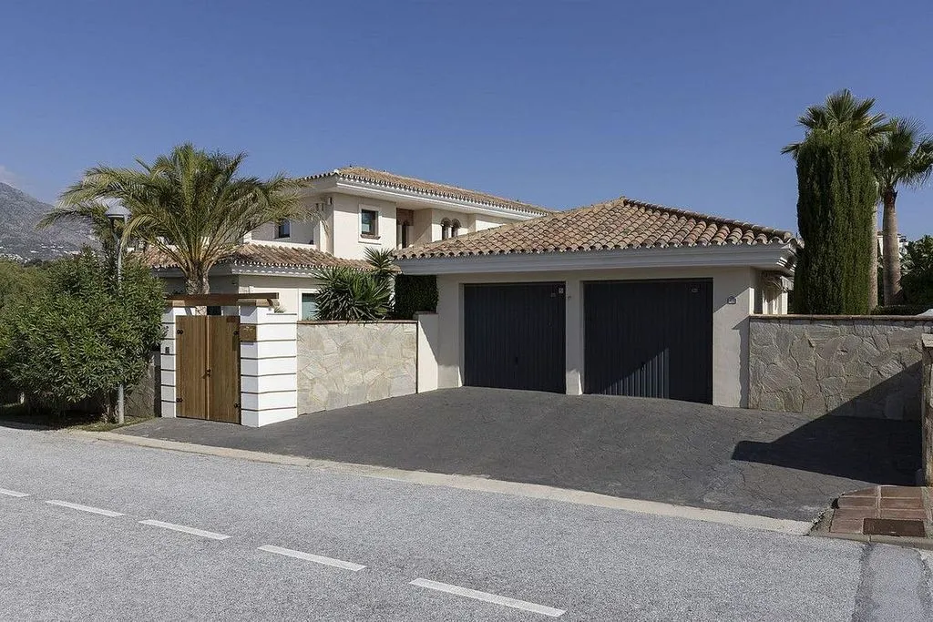 Välivaade - Luxury Villa with Pool in Mijas Golf