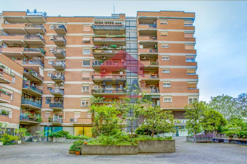 Jardin - Luxury Apartment with Balcony in Rome