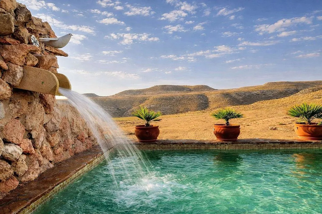 Piscine - Rustic Finca with Pool in Cabo de Gata