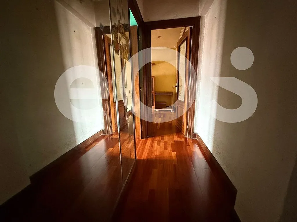 Esik - Apartment with Balcony in Portugalete