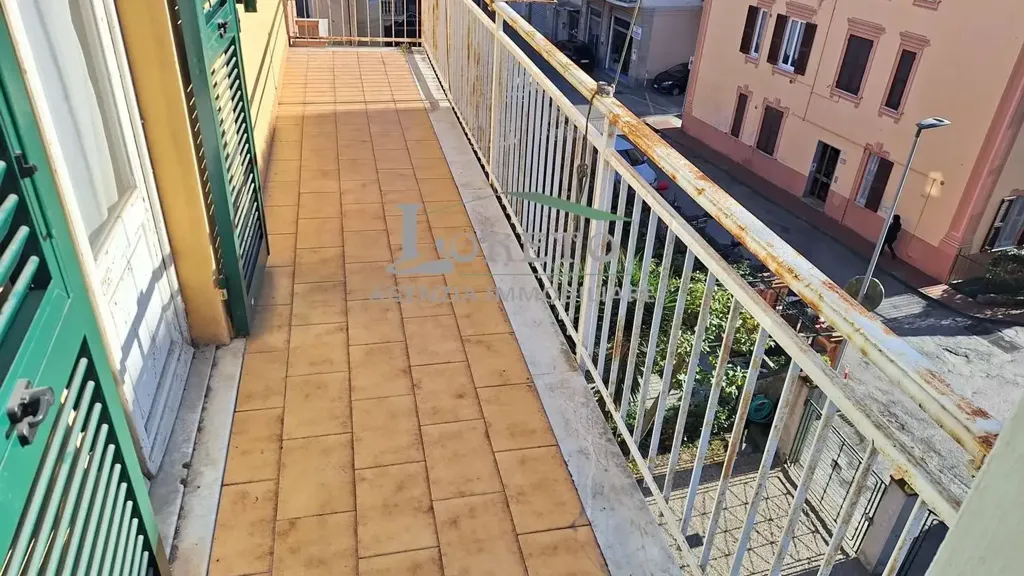 Balcon - Quadrilocale with Triple Exposure in Rapallo