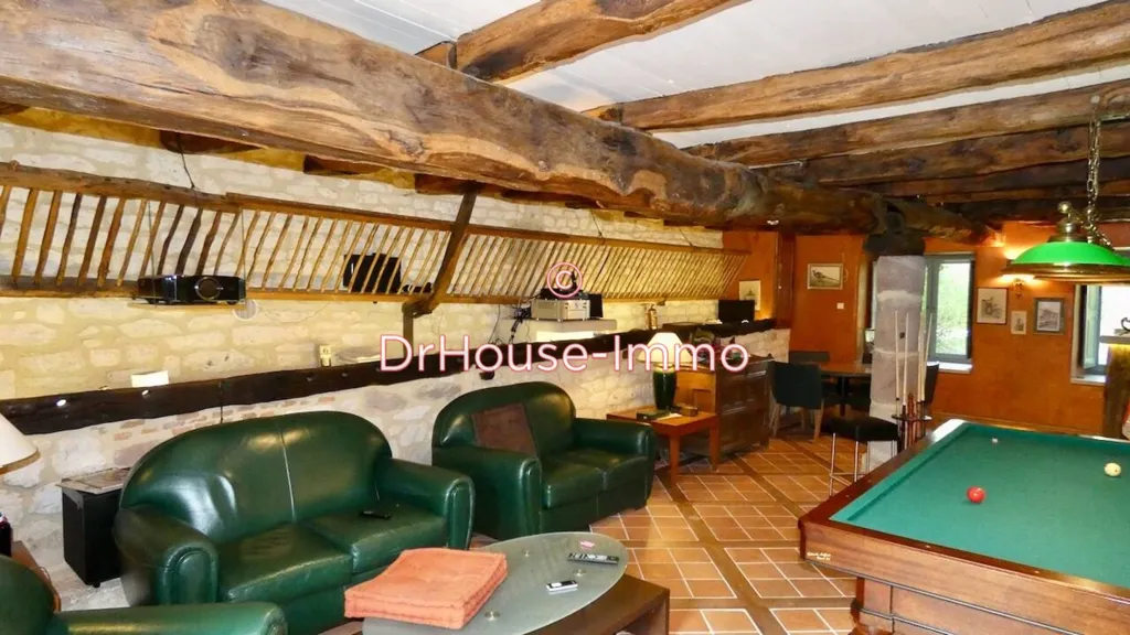 Stanze - Restored Manor with Pool in Amarens
