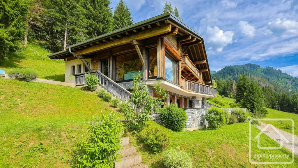 Välivaade - Luxury Chalet with Panoramic View in Châtel