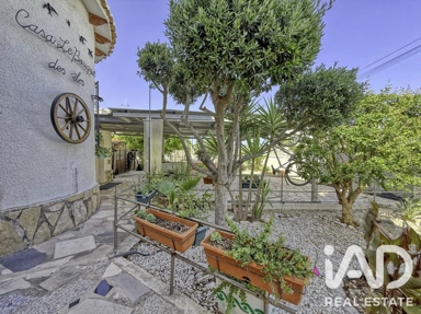 Giardino - House with Pool in Els Poblets