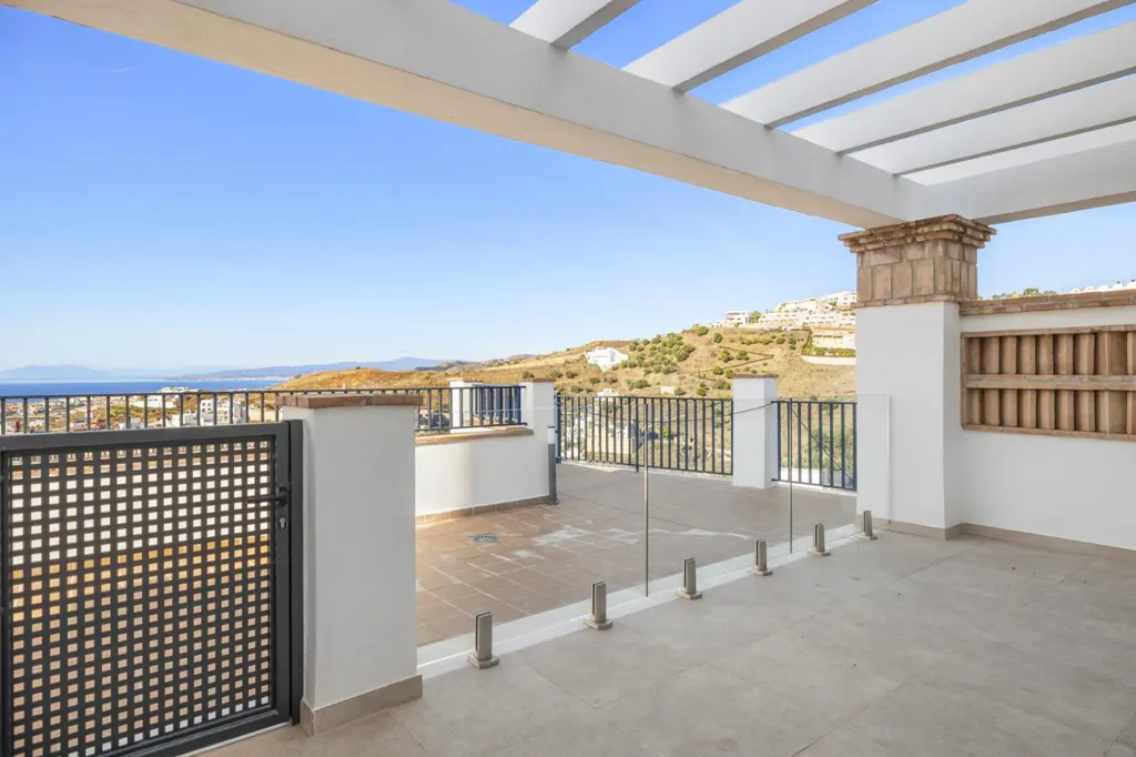 Terrazza - Terraced House with Infinity Views in Torrox