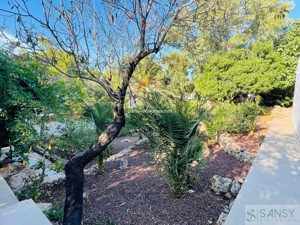 Aed - New Villa with Sea Views in Denia