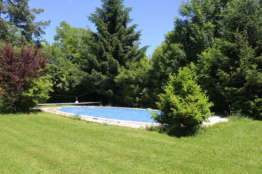 Piscine - Maison 5 pièces à Montréjeau