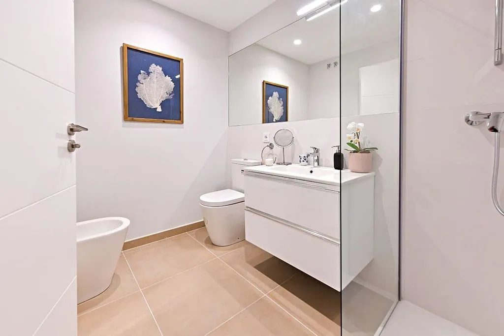 Salles de bain - New Flat with Pool in La Zubia