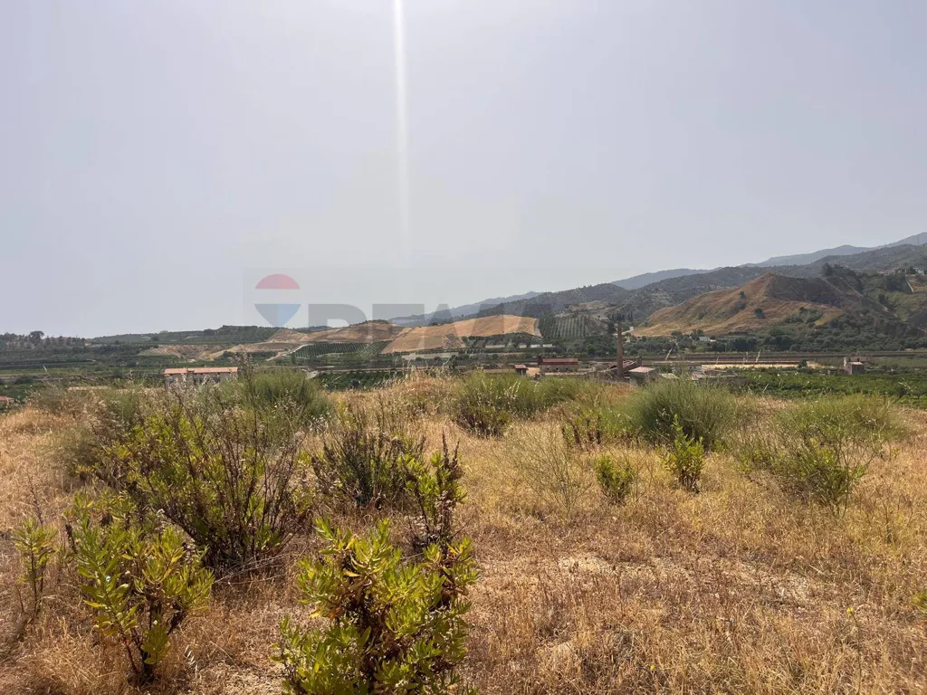 Jardin - Buildable Land with Panoramic View in Corigliano-Rossano