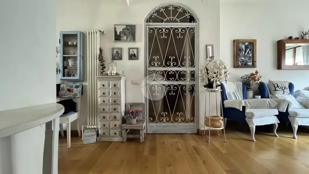 Séjour - Rustic-Style Apartment with Balcony in Florence