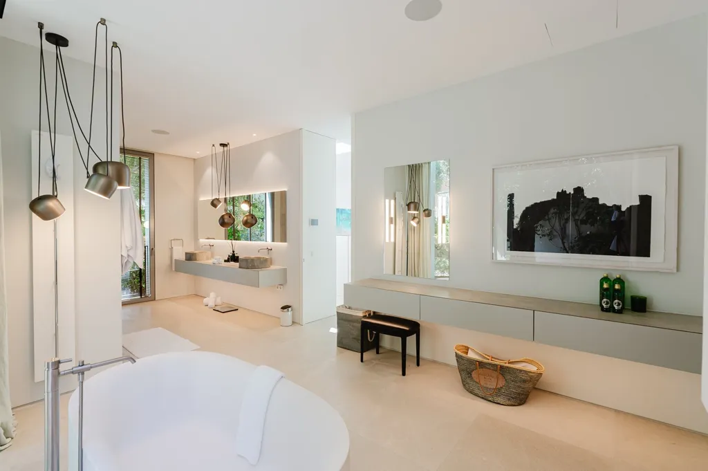 Vannitoad - Villa with Sea View and Infinity Pool in Cala Llamp