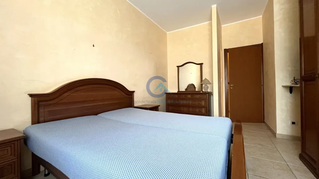 Magamistoad - 3-Bed Apartment with Terrace in Catanzaro Lido