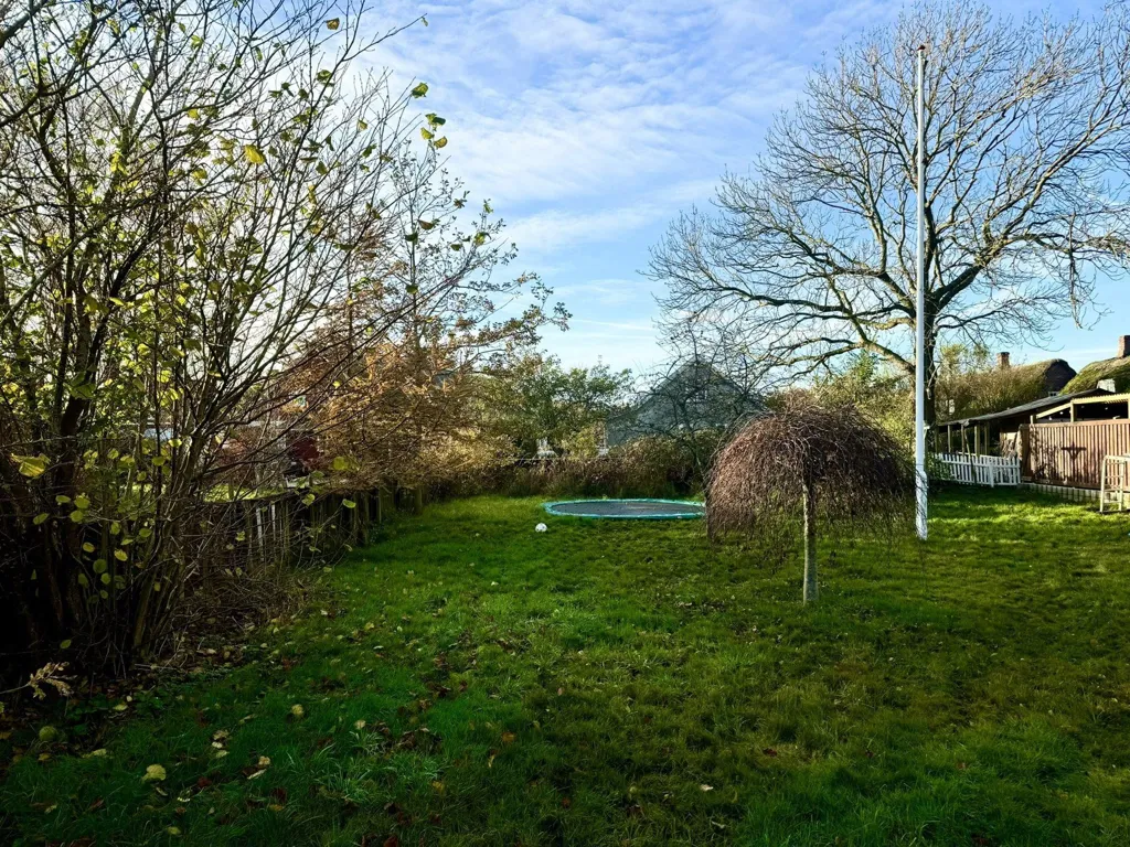 Aed - Year-Round Plot with 5G Coverage in Nordby, Fanø