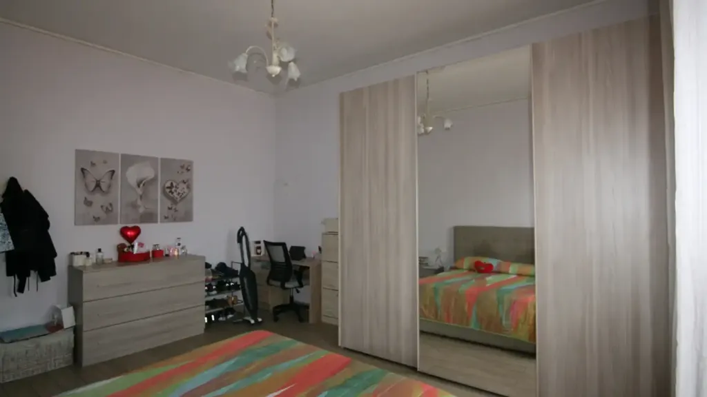 Magamistoad - Four-Bedroom Apartment with Terrace in Asciano