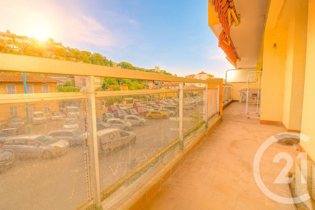 Balcon - Appartement 4 Pièces avec Balcon à Menton