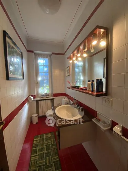 Salles de bain - Chalet with Private Park in Stresa