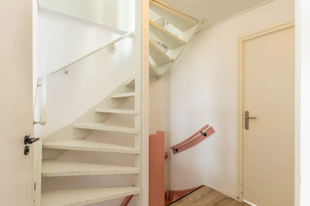 Toad - Modernised Corner House with Garden in Middelburg