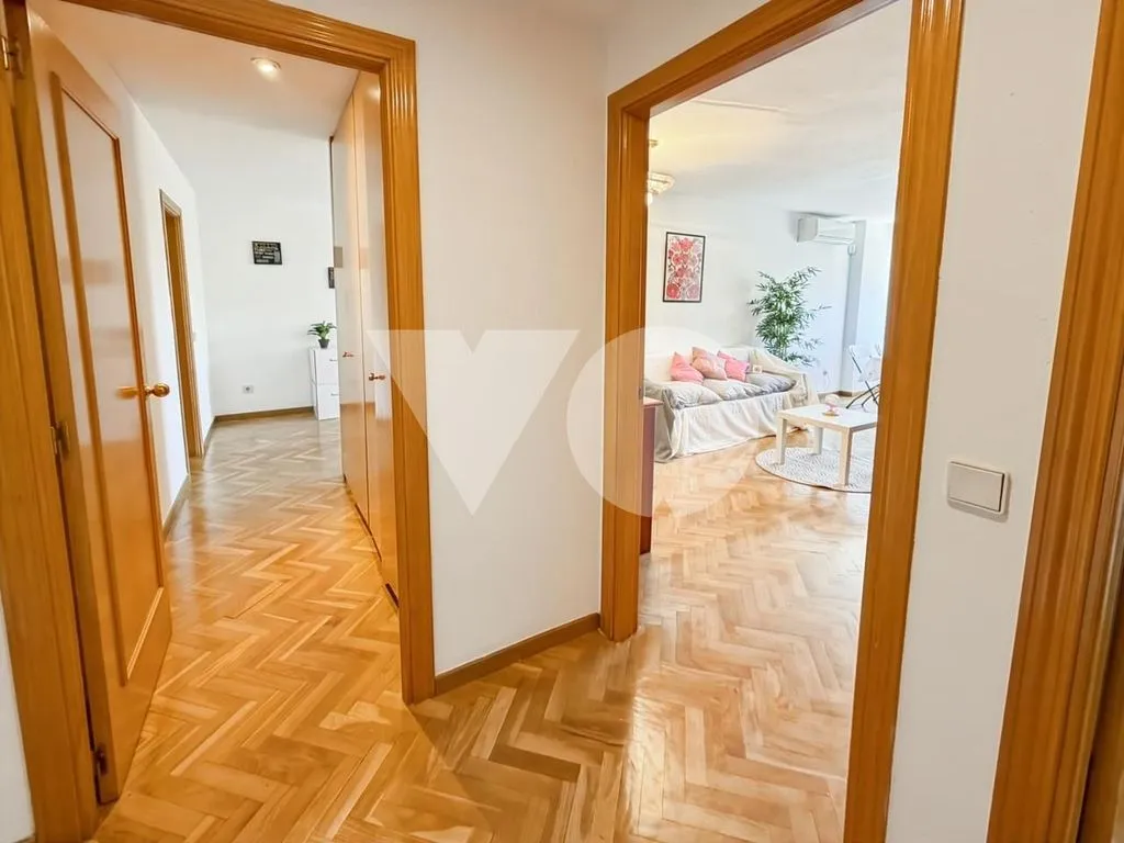 Entrée - Luxury Apartment with Pool in Las Rosas, Madrid