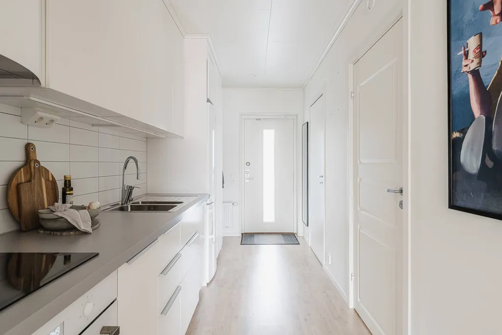 Kitchen - Modern Flat with Garden in Old Bålsta