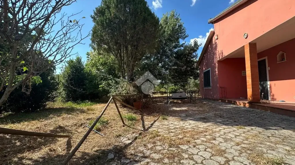 Jardin - Single-Storey Villa with Garden in Capannori