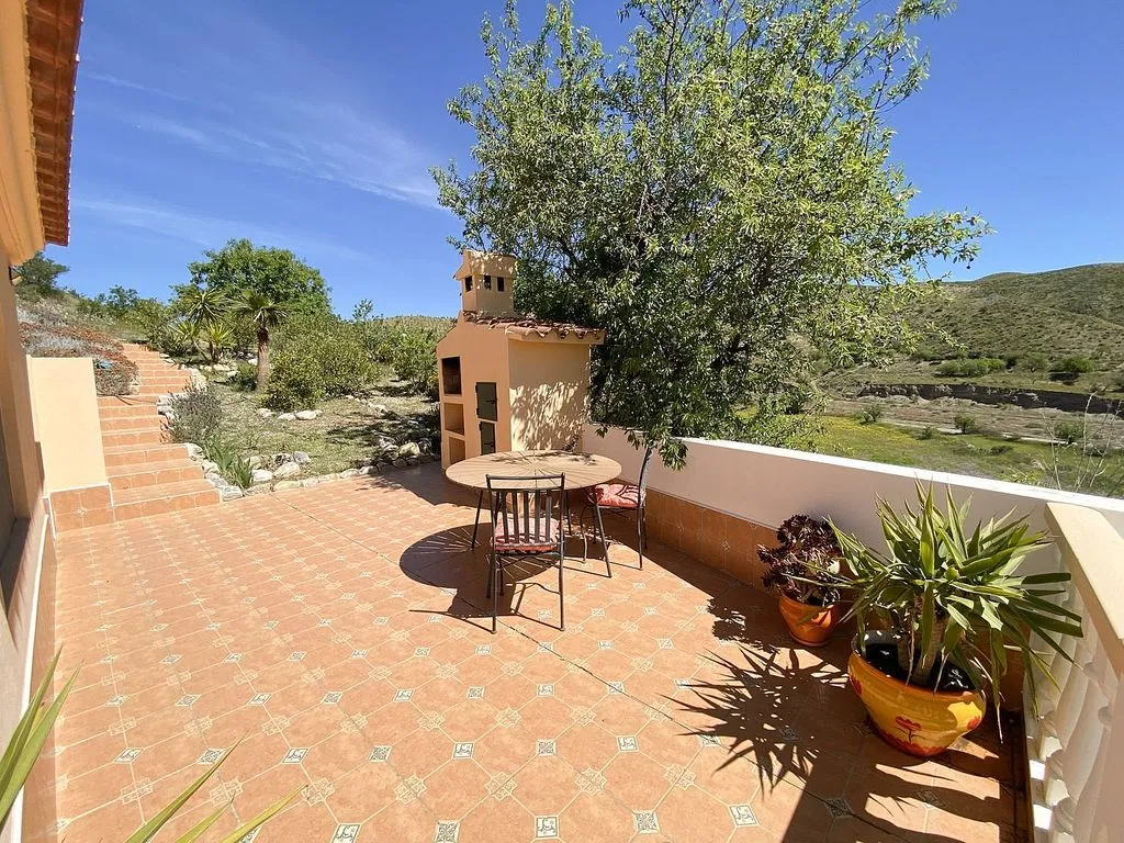 Terrasse - Rustic House with Terrace in Huércal-Overa