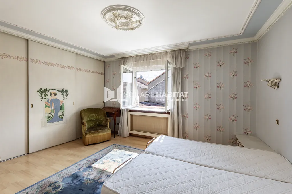 Magamistoad - Spacious House with Veranda in Hericourt