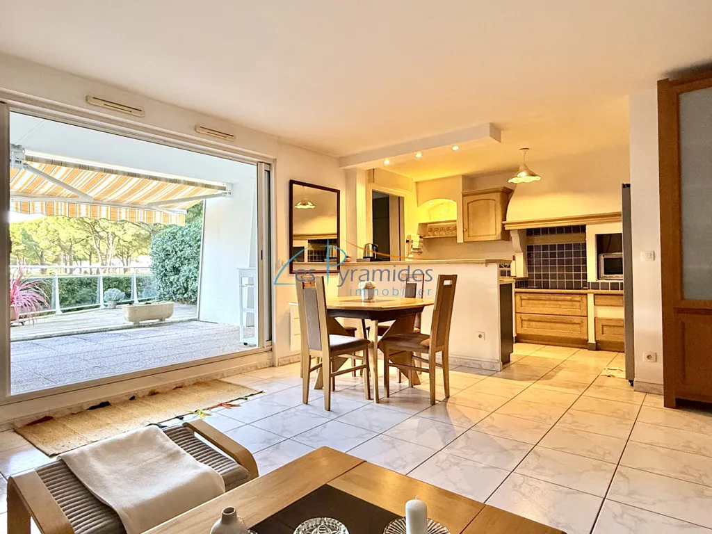 Salle à manger - Appartement avec Terrasse et Garage à La Grande Motte