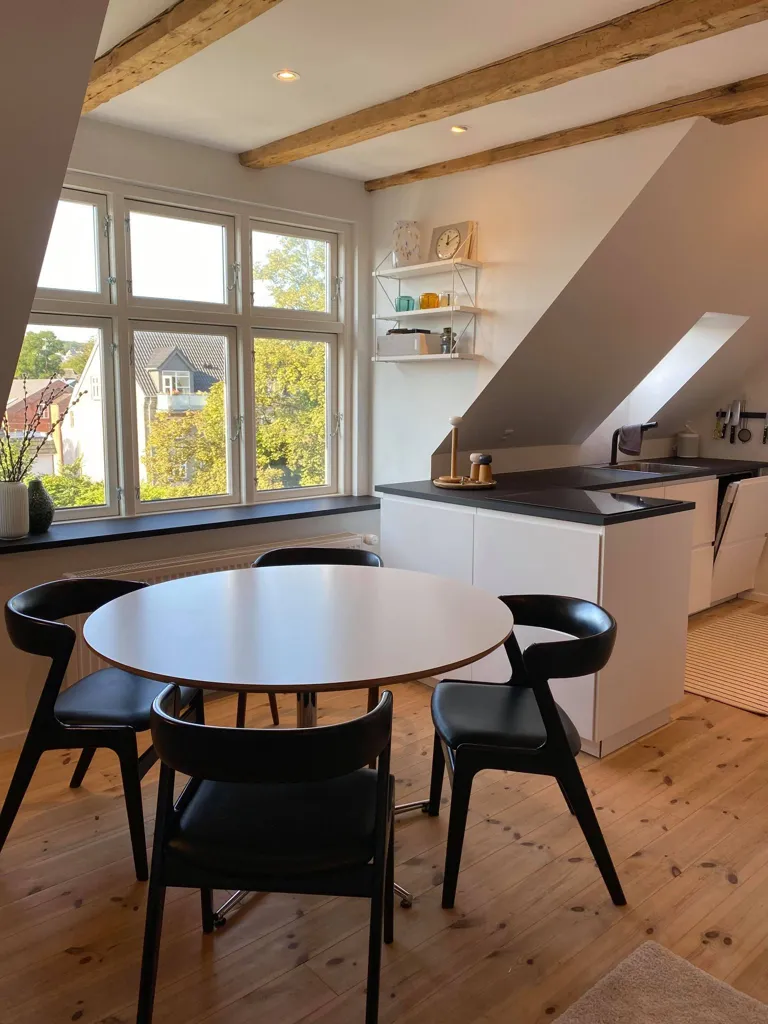 Söögituba - Renovated 3-Bedroom Flat in Aalborg Centre