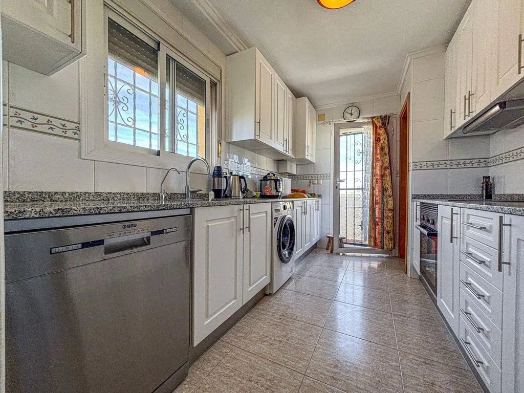Köök - Luxury Semidetached House with Pool in Gran Alacant