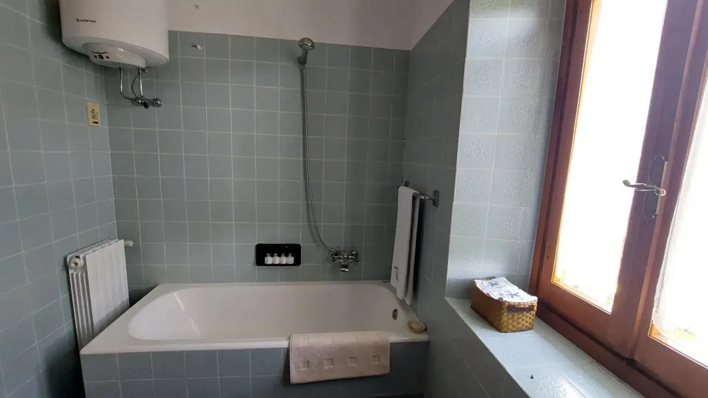 Vannitoad - Rustic Property with Two Apartments in San Godenzo