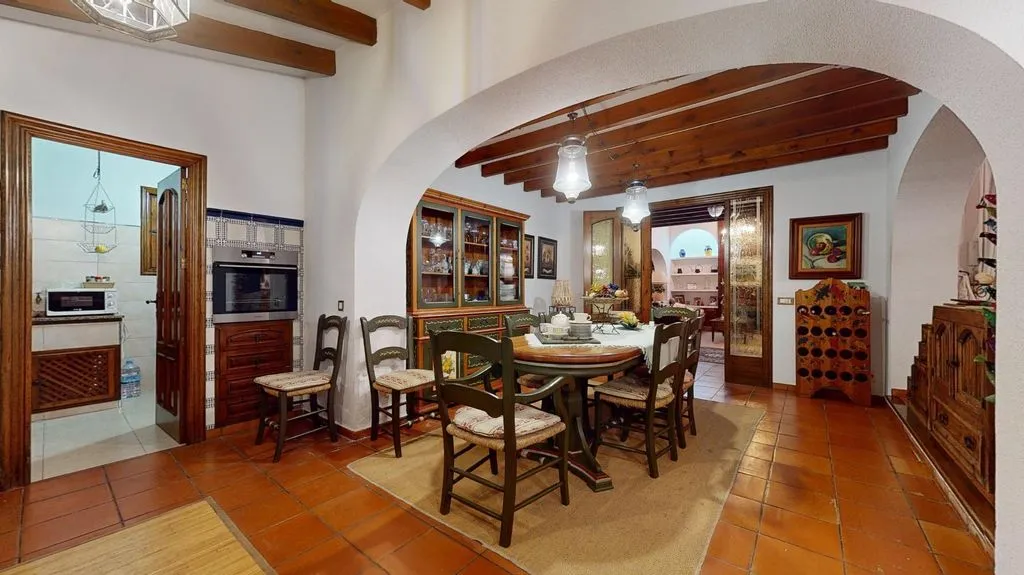 Söögituba - Detached House with Pool in Elche