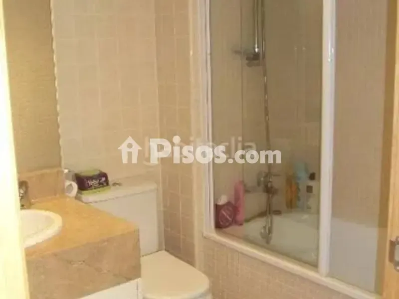 Salles de bain - Appartement 1 chambres à ES