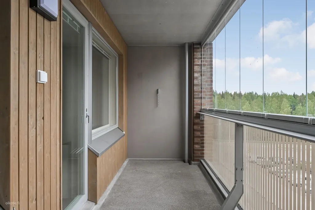 Rõdu - Modern Flat with Balcony in Pasila, Helsinki