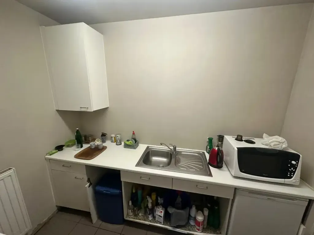 Ärihoone asukohas Lier
