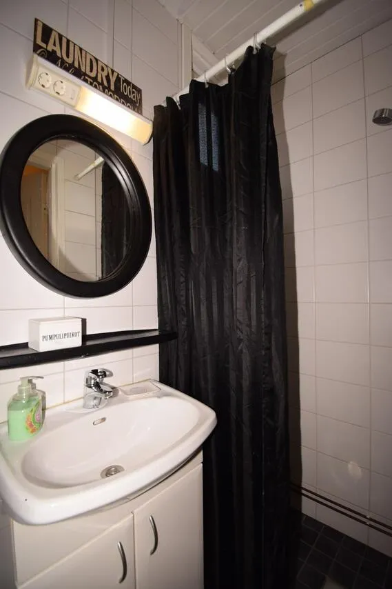 Vannitoad - Apartment with Balcony in Pori Centre