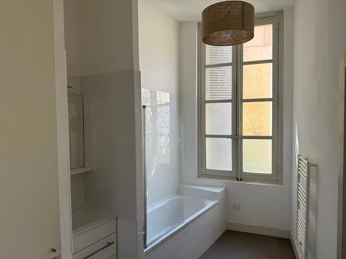 Salles de bain - Appartement Centre Ville Aix-en-Provence