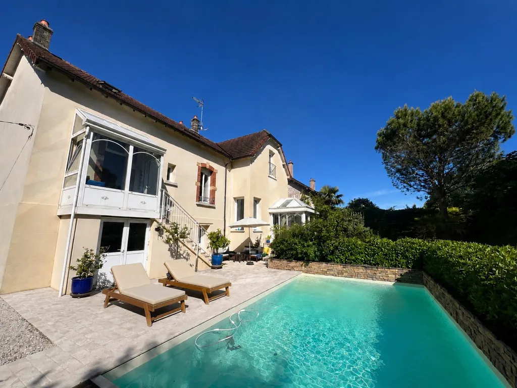 Bassein - Character House with Pool in Nuits-Saint-Georges