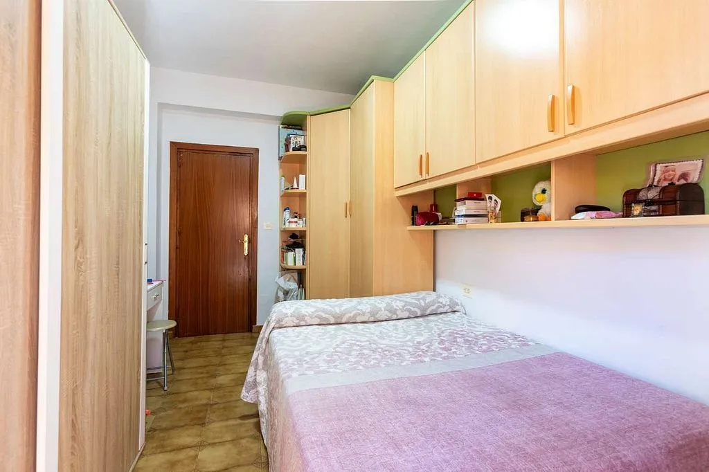 Magamistoad - 3-Bedroom Flat in Motril Village