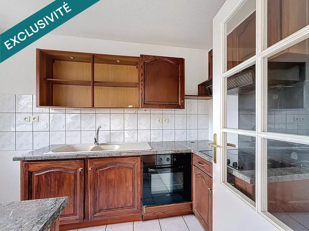 Kitchen - Apartment with Balcony in Guebwiller