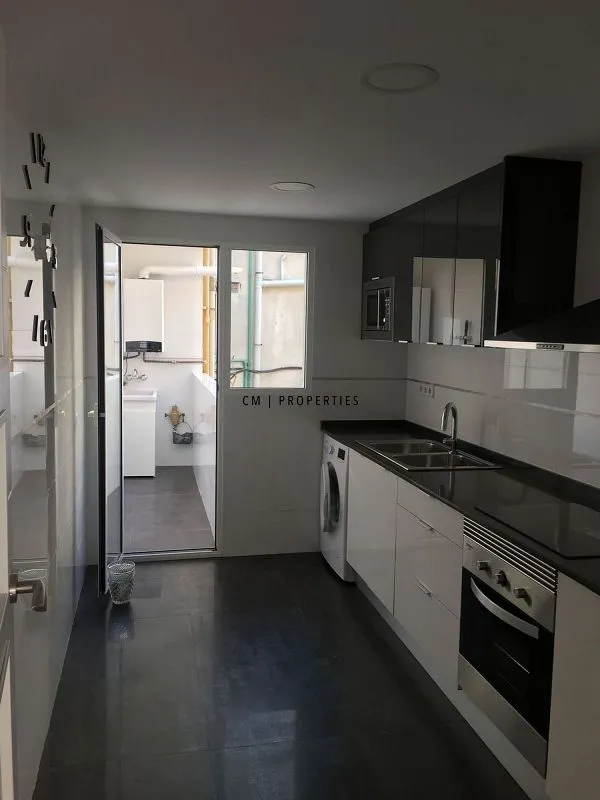 Köök - Fully Furnished Flat with Terrace in Jesús
