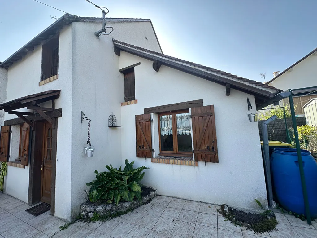 Extérieur - Maison avec Jardin Calme à Blois