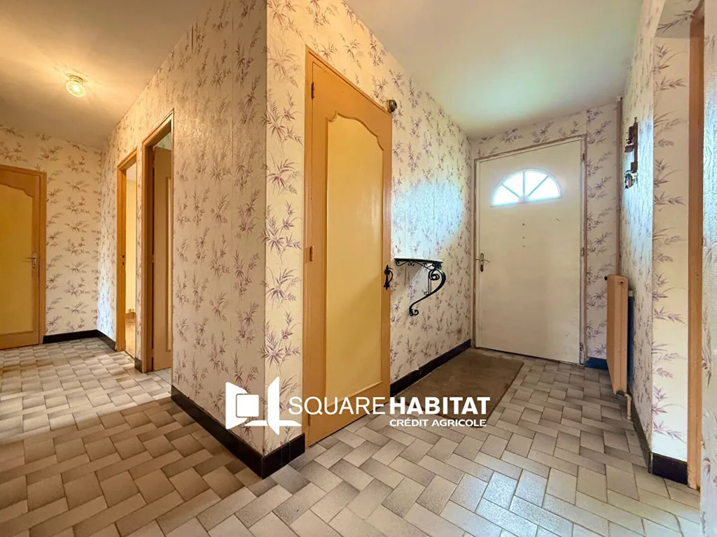 Hallway - House with Garden in Rural Setting