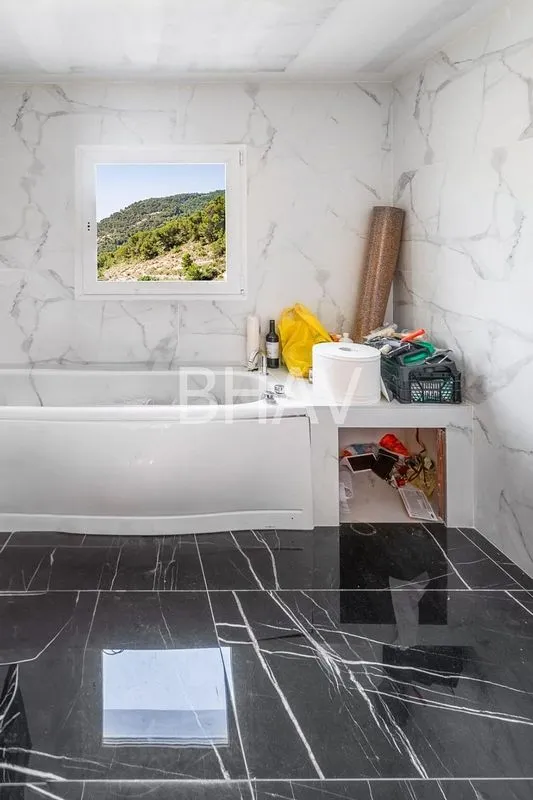 Salles de bain - Eco House with Mountain Views in Tibi