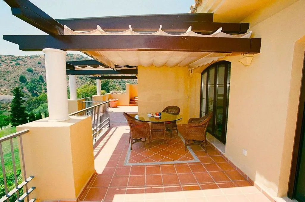 Terrass - Duplex with Golf View in Benahavís
