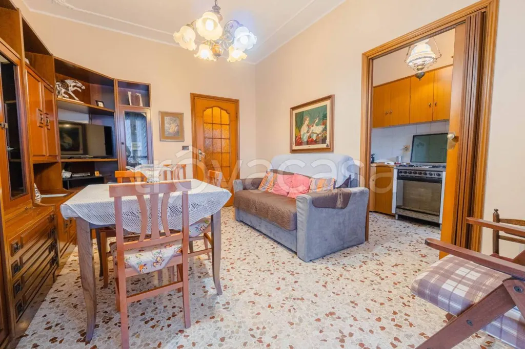 Salle à manger - Appartement 3 pièces à Torino