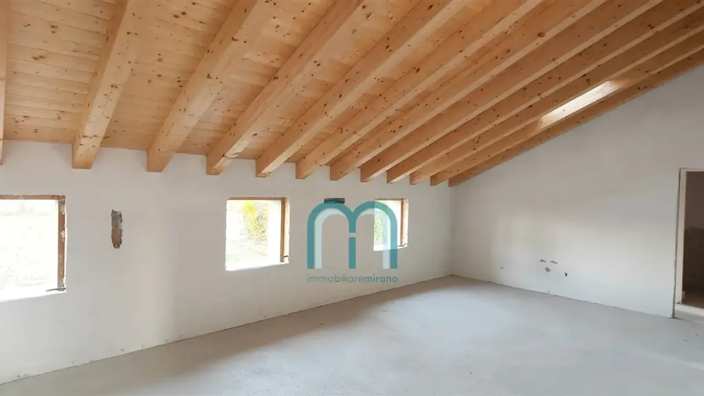 Pièces - Contemporary Apartment with Solar Panels in Salzano