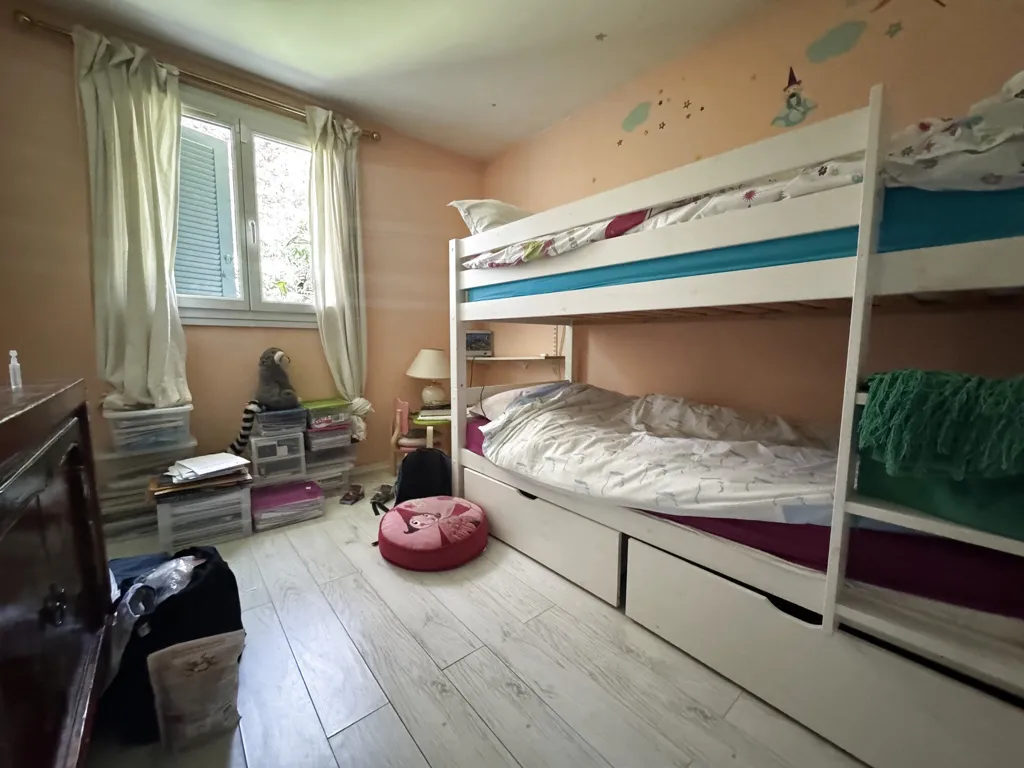 Chambres - Maison de Plain-Pied avec Jardin à Saint-Witz