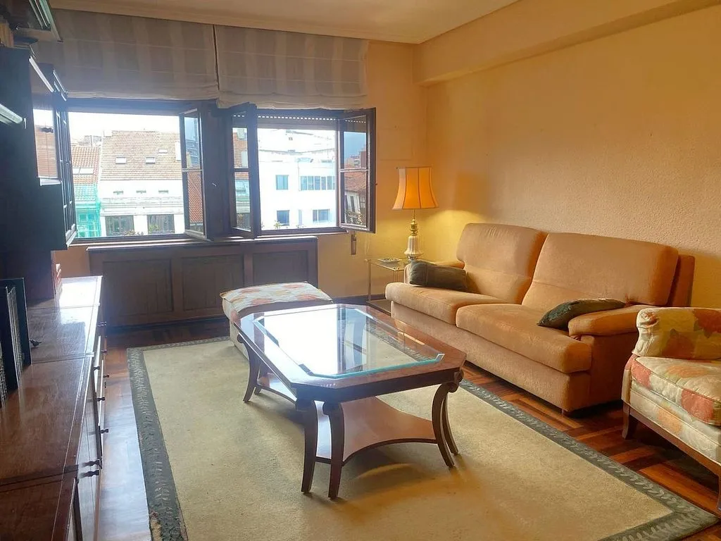 Soggiorno - Apartment with City Views in Torrelavega